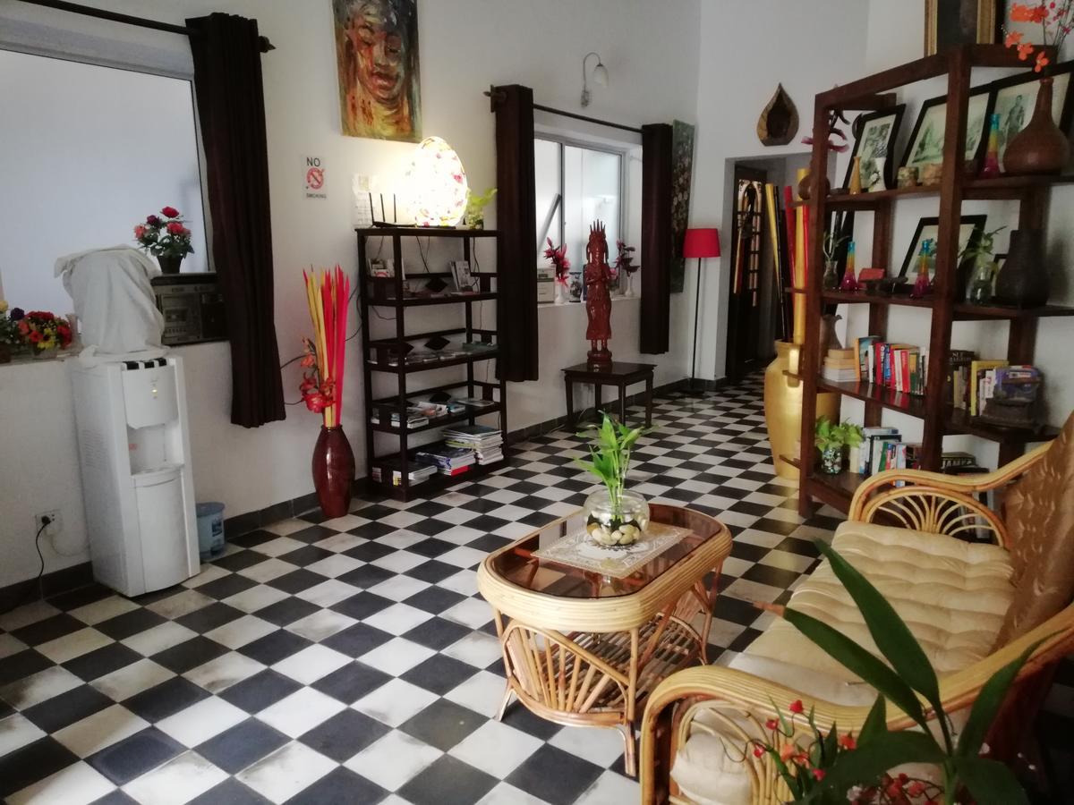 The Little Garden Boutique Hotel Phnom Penh Exterior photo